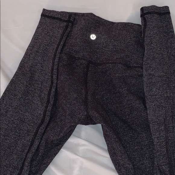 lululemon athletica Pants - Lululemon leggings